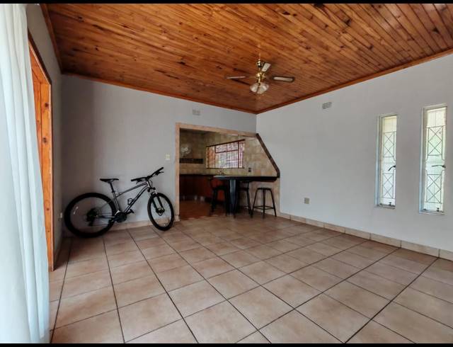 4 BEDROOM HOUSE FOR SALE IN ARCON PARK